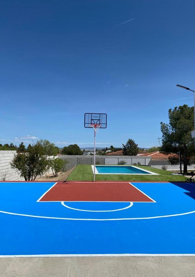 Casa Con Piscina, Villa Alarilla Fuentiduena de Tajo エクステリア 写真